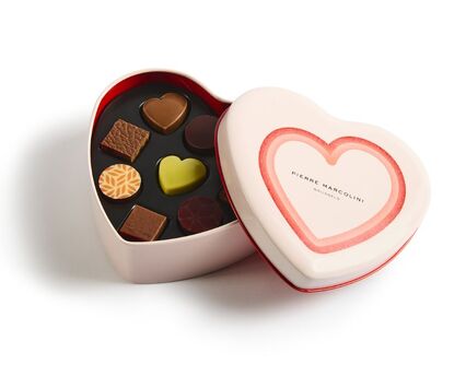 Chocolates Valentine\'s Day collection