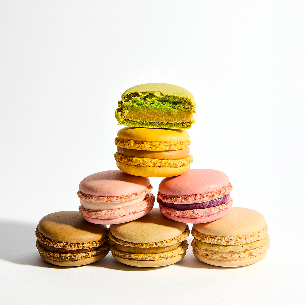macarons 2 desktop 1060 1060