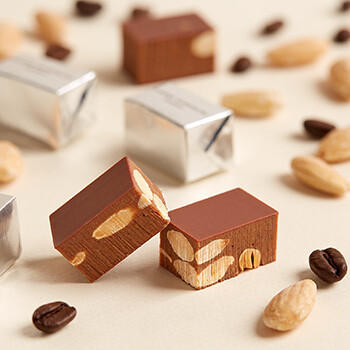 Praliné chocolate Almond Coffee